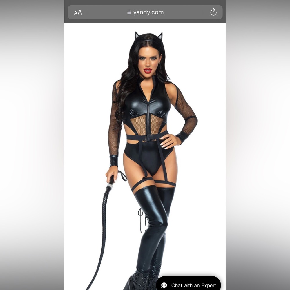 Leg avenue criminal Kitty costume